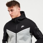 Nike Sportswear Tech Fleece dəsti